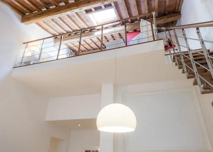 Pergola White Loft
